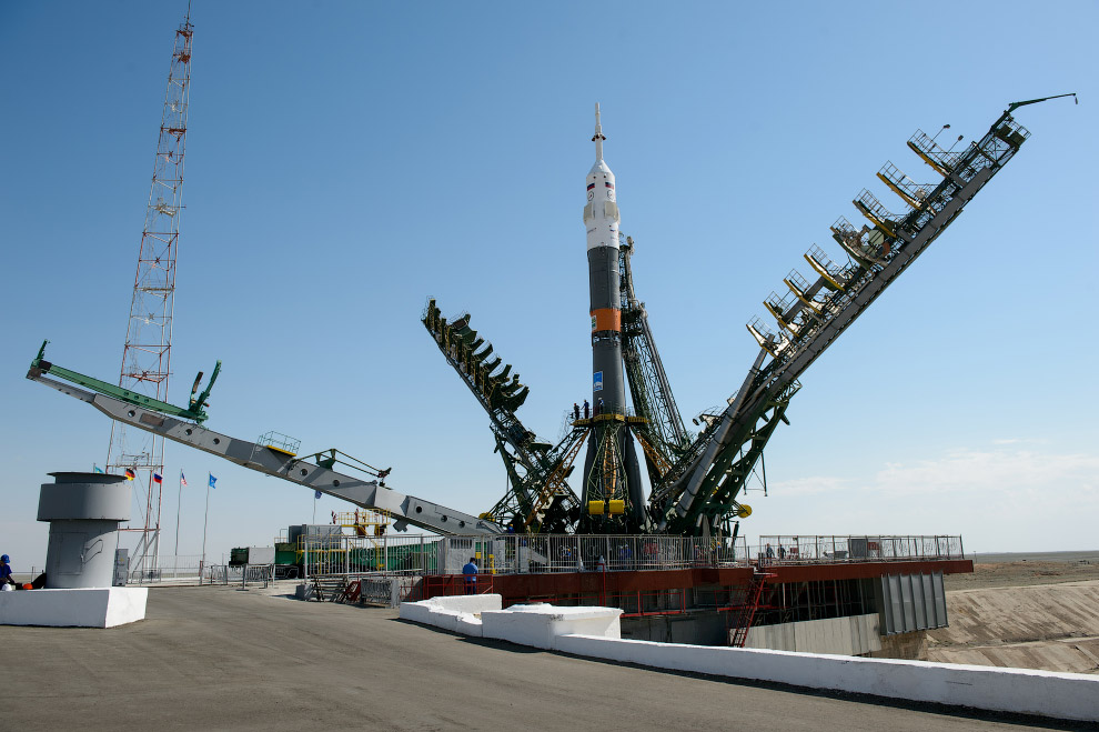 Старт космического корабля «Союз ТМА-13М» Старт космического корабля «Союз ТМА-13М»