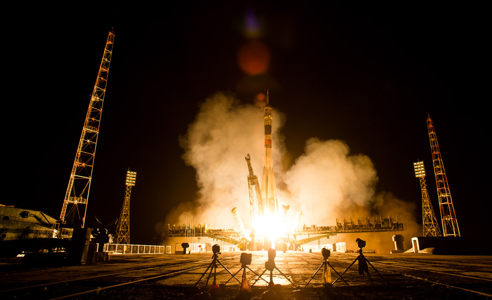Старт космического корабля «Союз ТМА-13М» Старт космического корабля «Союз ТМА-13М»