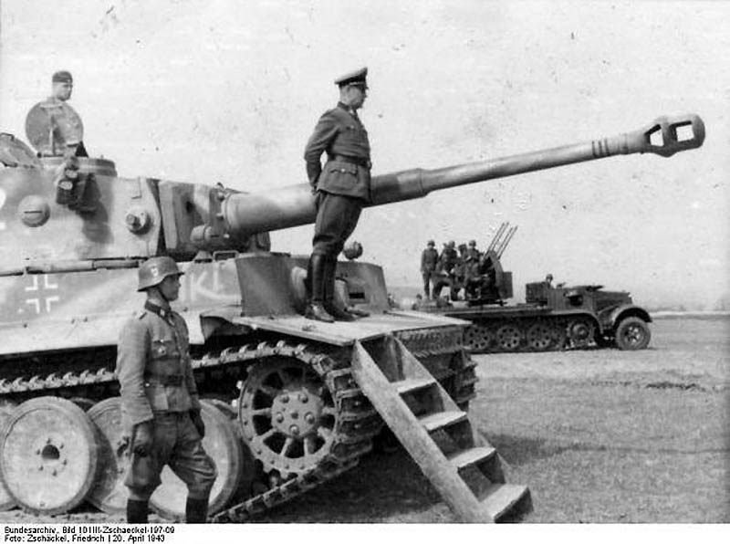 Фотомонтаж как инструмент пропаганды в ВОВ (25 фото) Фотомонтаж как инструмент пропаганды в ВОВ (25 фото)