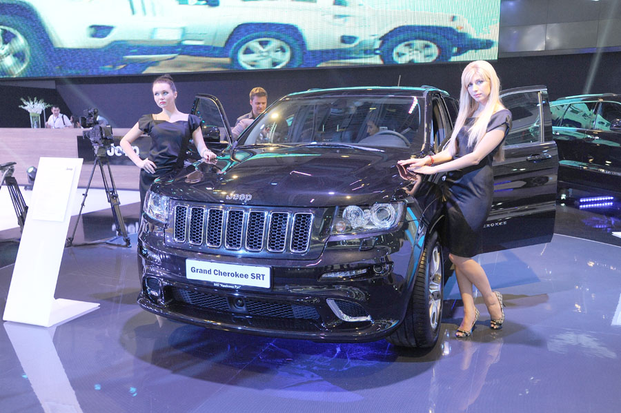 Московский международный автосалон 2012 (90 фото) Московский международный автосалон 2012 (90 фото)
