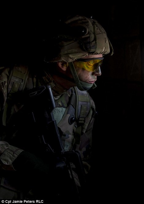 Британский конкурс военной фотографии Army Photographic Competition Британский конкурс военной фотографии Army Photographic Competition