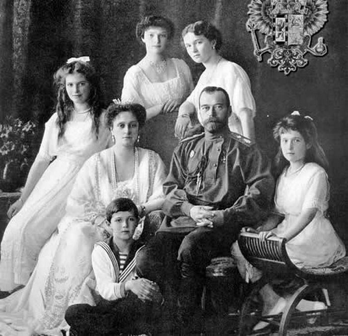 7 российских монархов, которые были убиты (13 фото) 7 российских монархов, которые были убиты (13 фото)