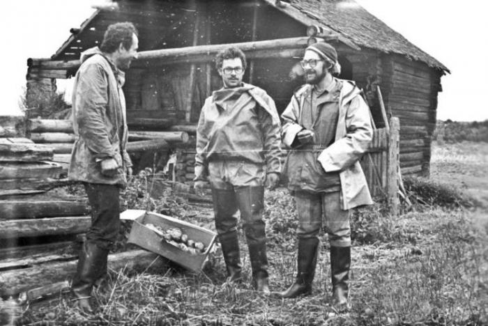 Как жили наши родители