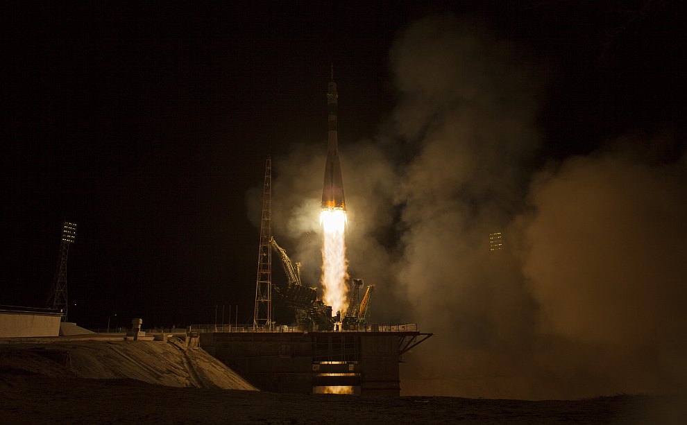 Старт космического корабля «Союз ТМА-08М» с Байконура Старт космического корабля «Союз ТМА-08М» с Байконура