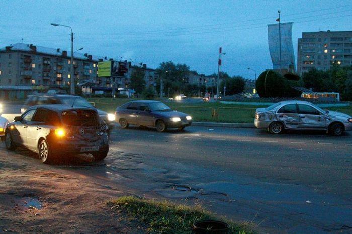 Крутая авария автобуса (15 фото)