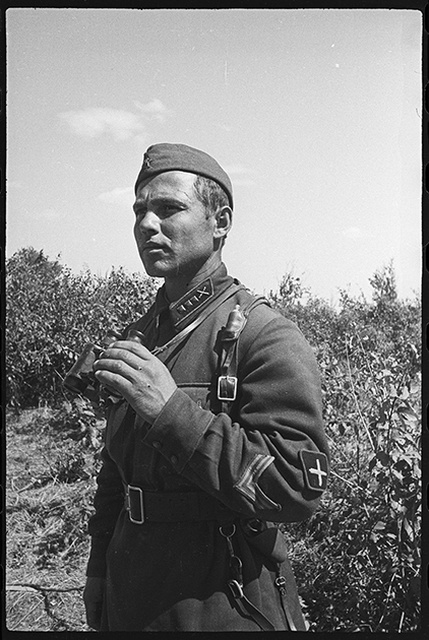Архивные снимки Второй мировой войны, сделанные советским фотокорреспондентом Архивные снимки Второй мировой войны, сделанные советским фотокорреспондентом