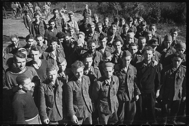 Архивные снимки Второй мировой войны, сделанные советским фотокорреспондентом Архивные снимки Второй мировой войны, сделанные советским фотокорреспондентом