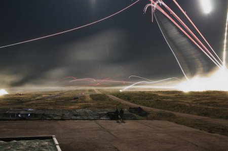 Лукас, подвинься!