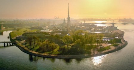 Петербург глазами фотографа Александра Петросяна