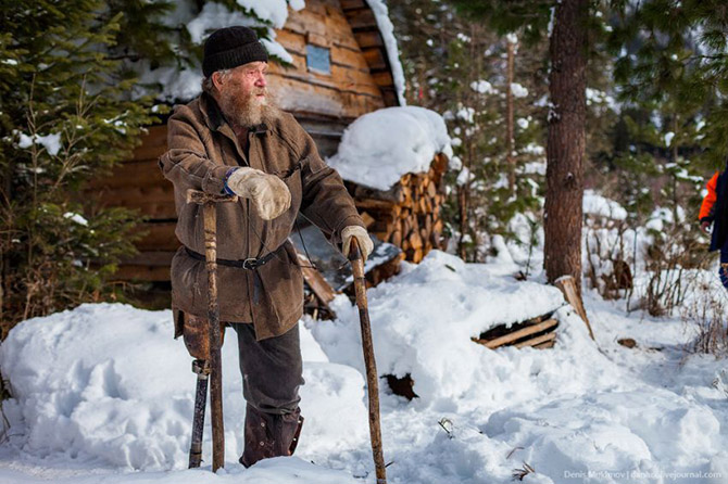 В гостях у самой известной в мире таежной отшельницы В гостях у самой известной в мире таежной отшельницы