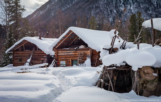 В гостях у самой известной в мире таежной отшельницы В гостях у самой известной в мире таежной отшельницы