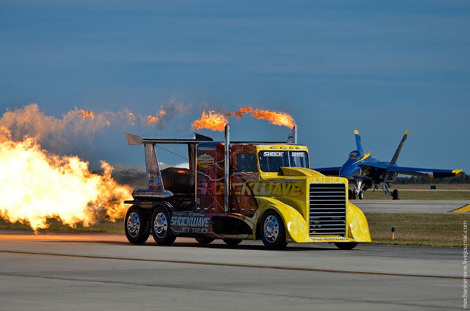 Самый быстрый грузовик в мире Самый быстрый грузовик в мире