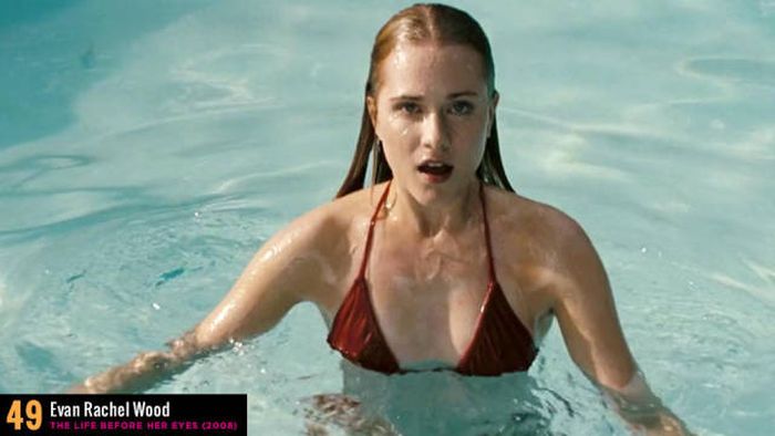 Самые горячие кадры актрис в бикини по версии журнала Maxim