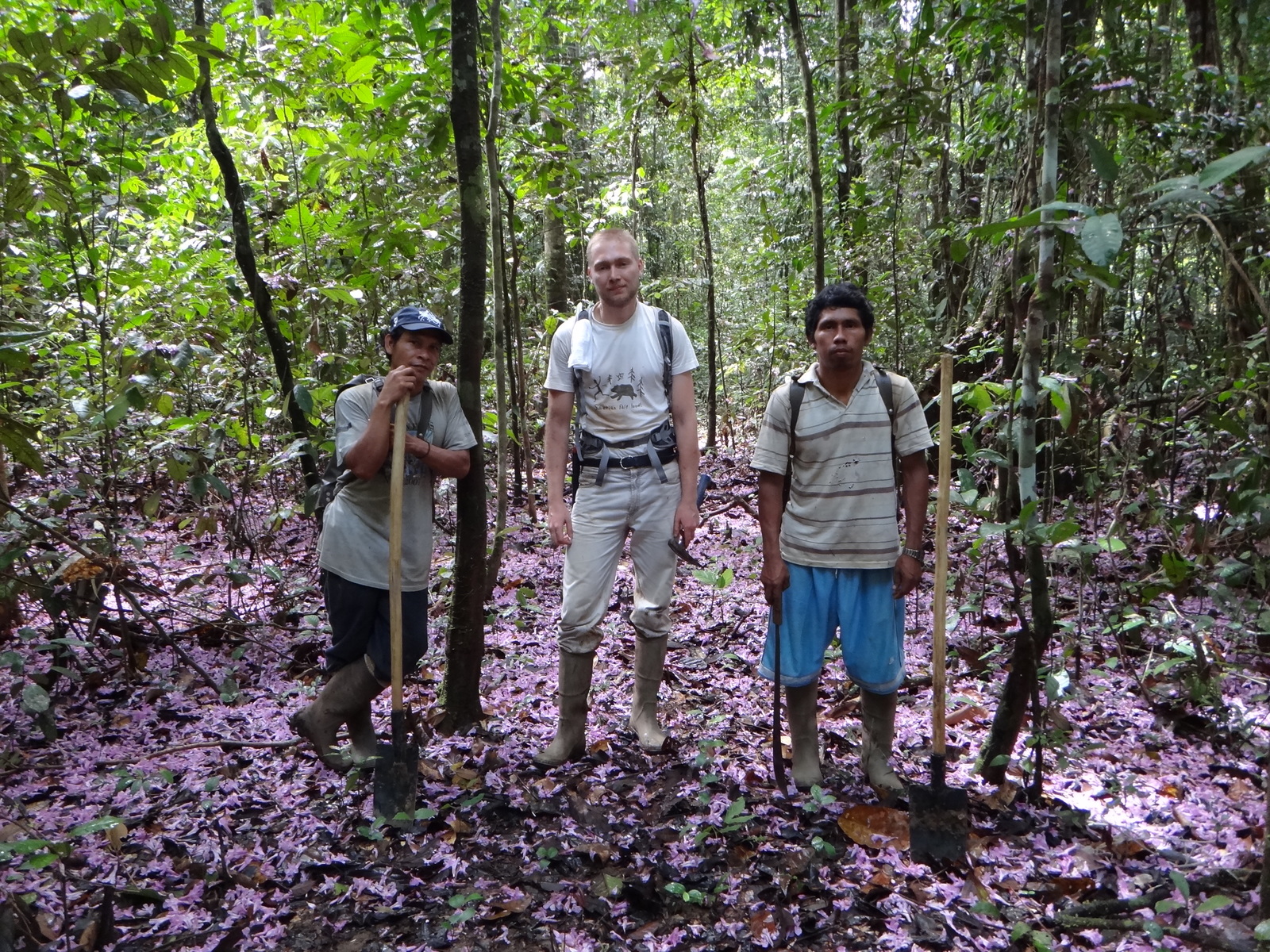 Российский геолог рассказал, как искал золото в джунглях Российский геолог рассказал, как искал золото в джунглях