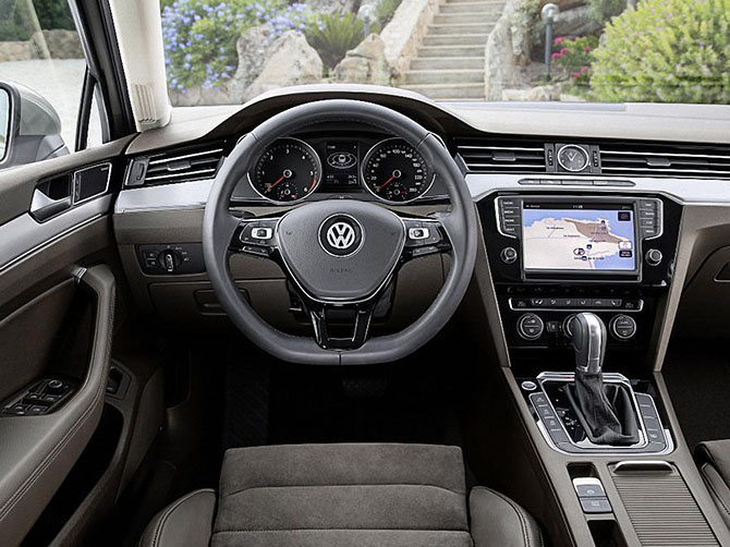 Лучший автомобиль 2015 года Лучший автомобиль 2015 года