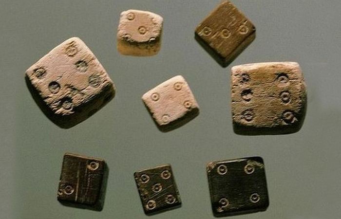 История игральных костей