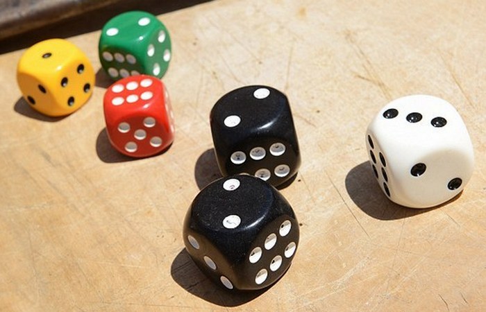 История игральных костей