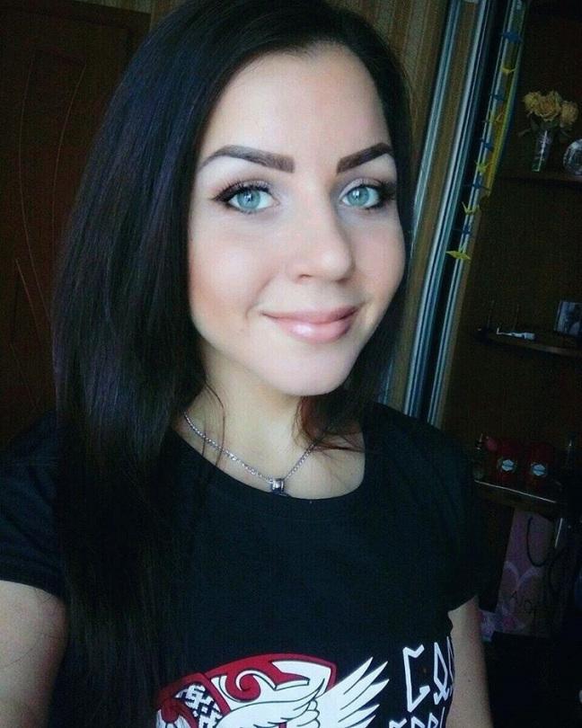 Правые девчонки