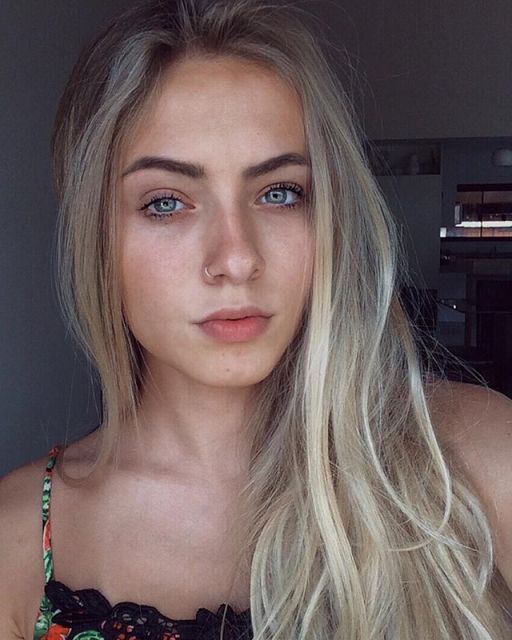 Симпатичные девушки