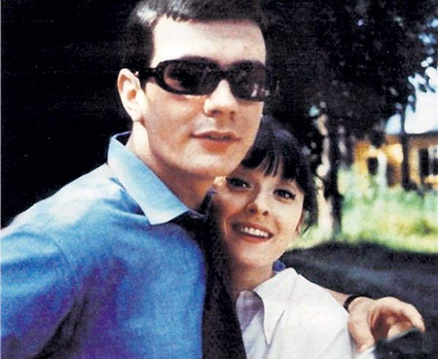 Ранние и непродолжительные браки советских знаменитостей Ранние и непродолжительные браки советских знаменитостей