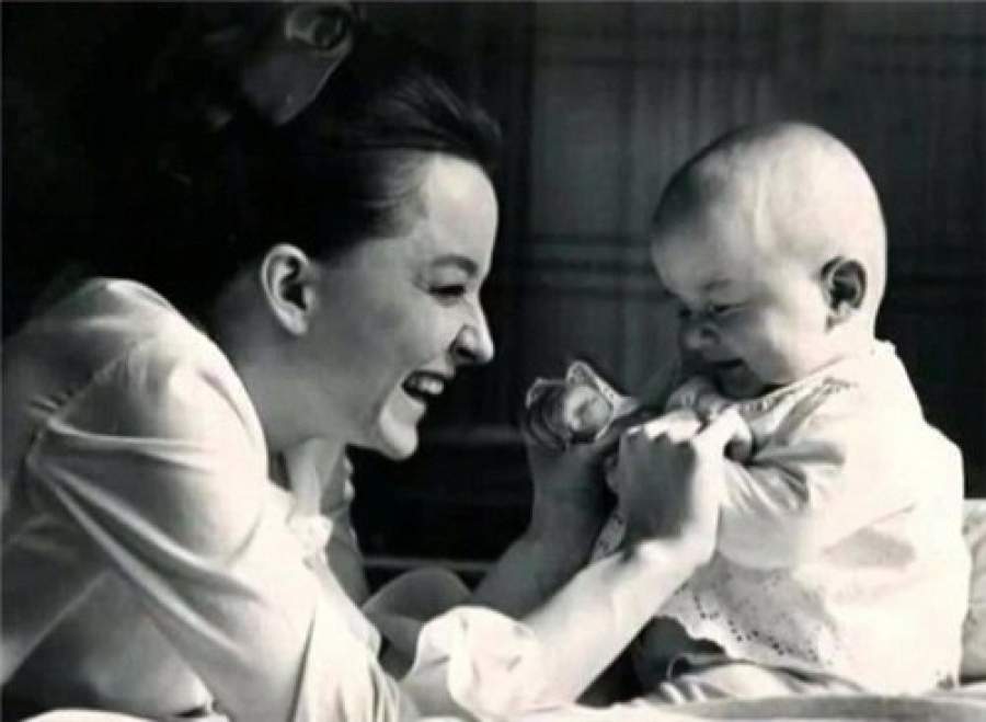 Ранние и непродолжительные браки советских знаменитостей Ранние и непродолжительные браки советских знаменитостей