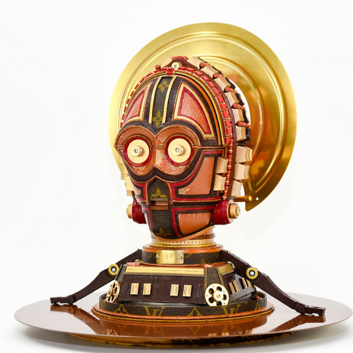 Персонажи «Звёздных войн» из старых сумок Louis Vuitton