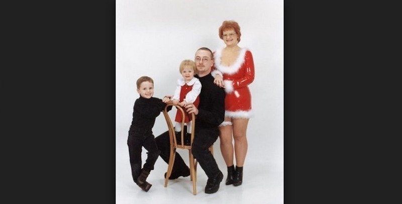 «В недрах семейных альбомов» или несколько явно неудачных фотографий, которые заставят вас посмеяться от души «В недрах семейных альбомов» или несколько явно неудачных фотографий, которые заставят вас посмеяться от души