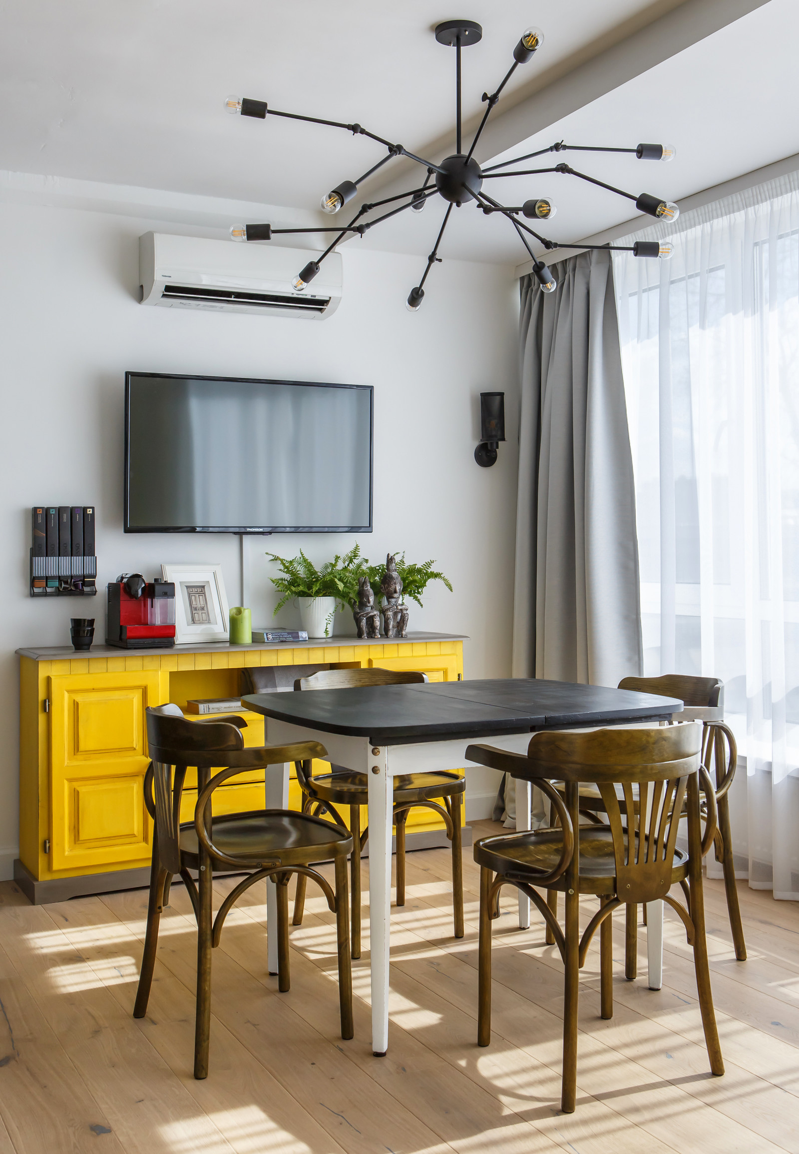 Дизайнерский интерьер квартиры площадью 34 квадратных метров Дизайнерский интерьер квартиры площадью 34 квадратных метров