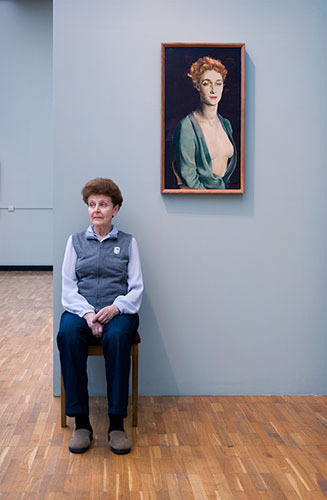 Фотосерия «Смотрительницы российских музеев» от американского фотографа