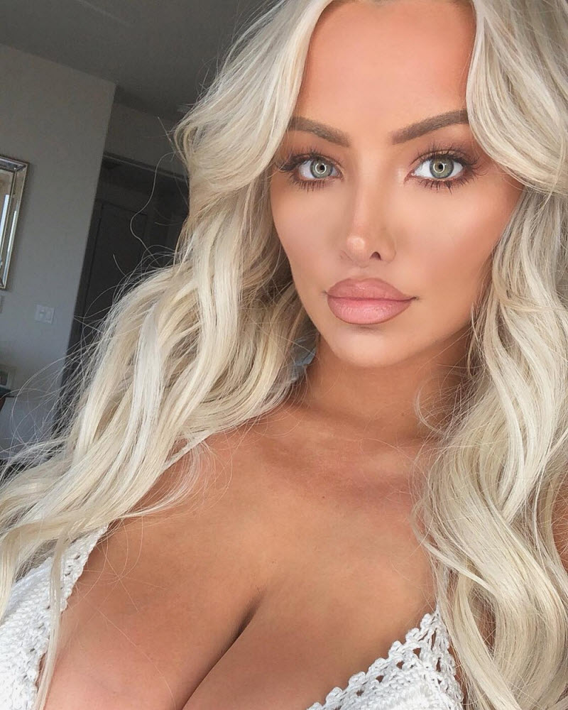 Линдси Пелас на фото из Instagram