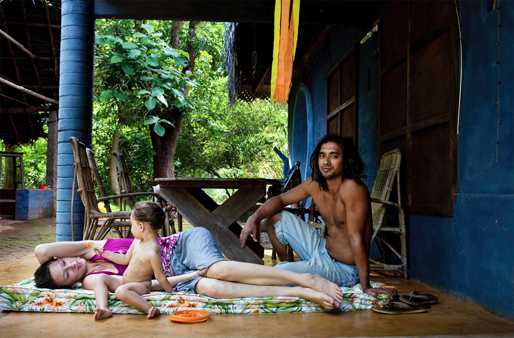 Город без политики, религии и национальности Город без политики, религии и национальности