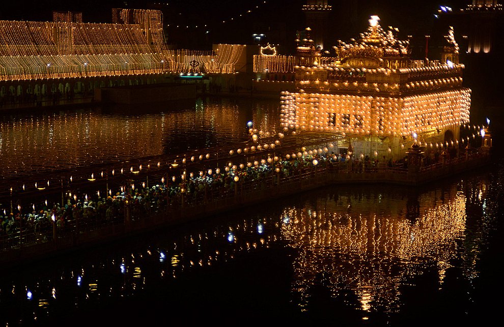 Фестиваль огней Дивали в Индии Фестиваль огней Дивали в Индии