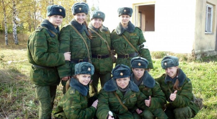 Девушки в силовых структурах нашей страны