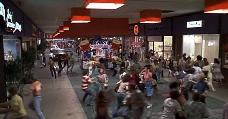 Путешествие по заброшенным мегамоллам США Путешествие по заброшенным мегамоллам США