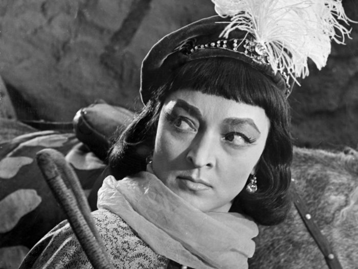 Лидия Вертинская на экране и в жизни Лидия Вертинская на экране и в жизни