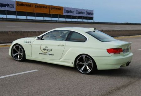Заряженная BMW 3 побила рекорд скорости автомобилей на газу! (7 фотографий)