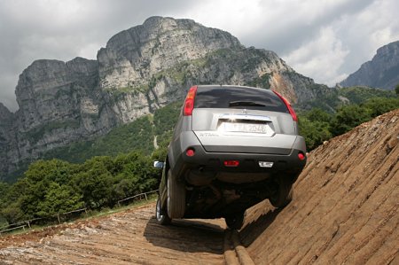 Обзор нового поколения Nissan X-Trail