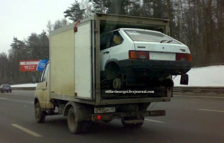 Как он едет? (часть 2) (2 фото)