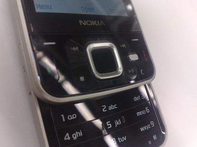 Фотографии не анонсированного смартфона Nokia N96
