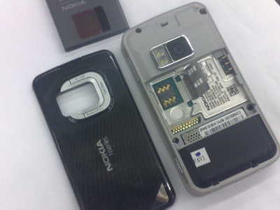 Фотографии не анонсированного смартфона Nokia N96