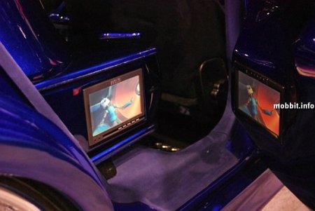 Уникальные тюнингованные автомобили со множеством встроенных LCD-дисплеев