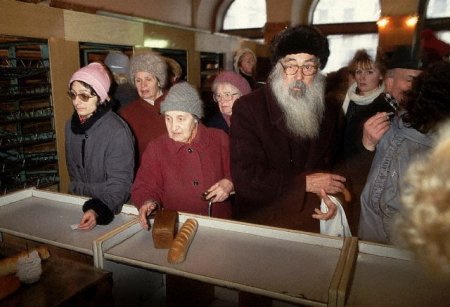 Такую страну просрали (24 фотографии)