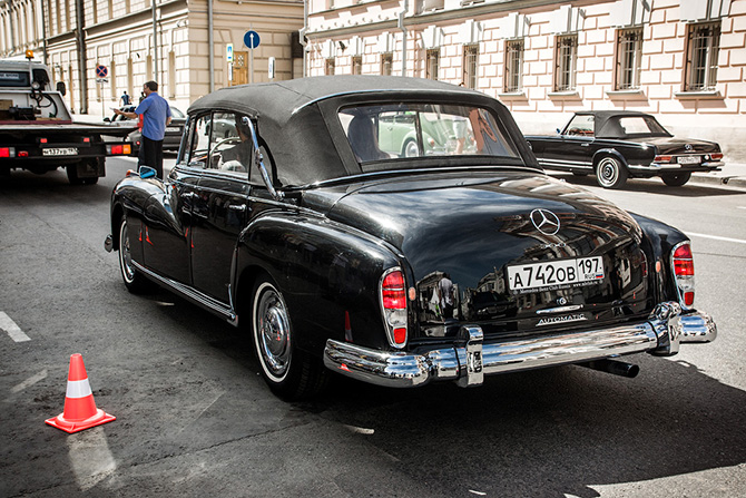 Красивые ретро-автомобили на L.U.C Chopard Classic Weekend Rally (50 фото) Красивые ретро-автомобили на L.U.C Chopard Classic Weekend Rally (50 фото)