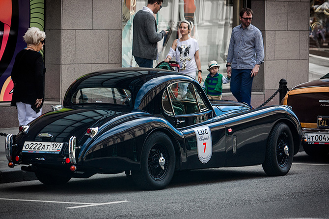Красивые ретро-автомобили на L.U.C Chopard Classic Weekend Rally (50 фото) Красивые ретро-автомобили на L.U.C Chopard Classic Weekend Rally (50 фото)