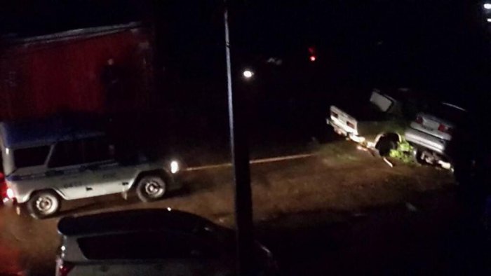 В Академгородке обрушилась стена с автомобилями