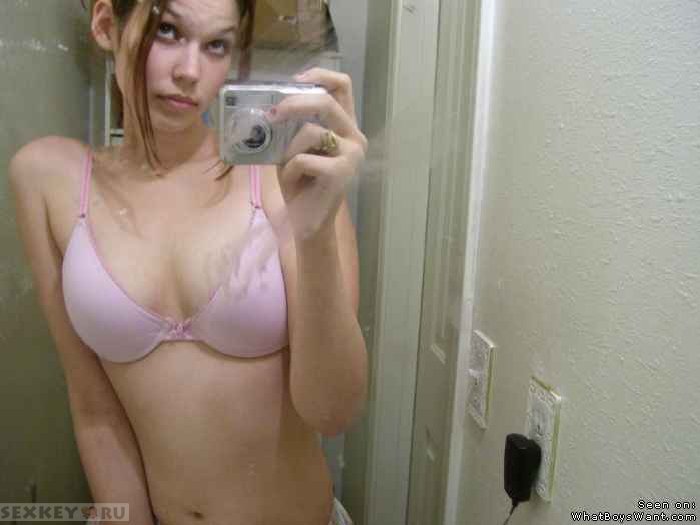 Девушки в ванной