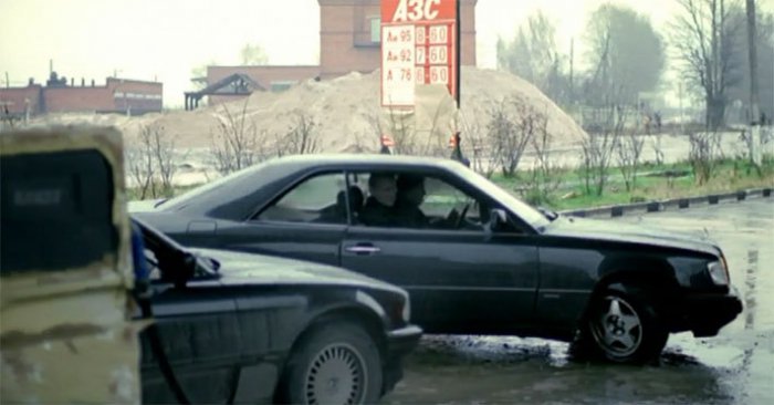 К 10-летию культового кино: на чем ездили бандиты в фильме «Бумер»