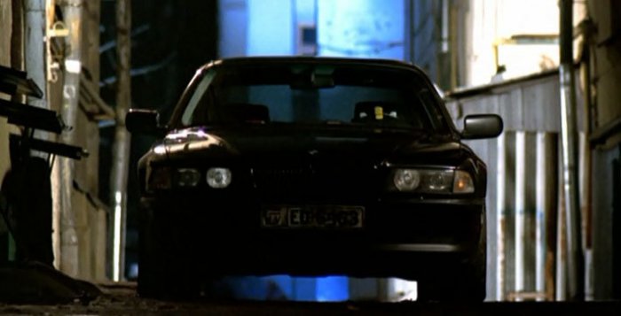 К 10-летию культового кино: на чем ездили бандиты в фильме «Бумер»