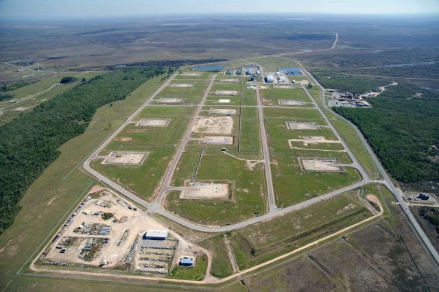 США продадут 5 млн баррелей нефти из резервов США продадут 5 млн баррелей нефти из резервов