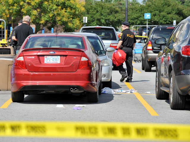 В Детройте психбольной застрелил отчима и ранил мать